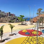 Ocean View * Адехе